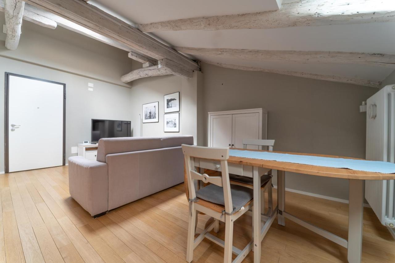 Tribunali Suite De Charme โบโลญญา ภายนอก รูปภาพ